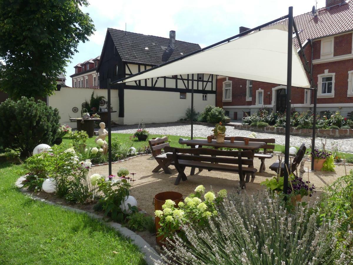 Landhaus & Landhof Gabriel Bülstringen Eksteriør billede